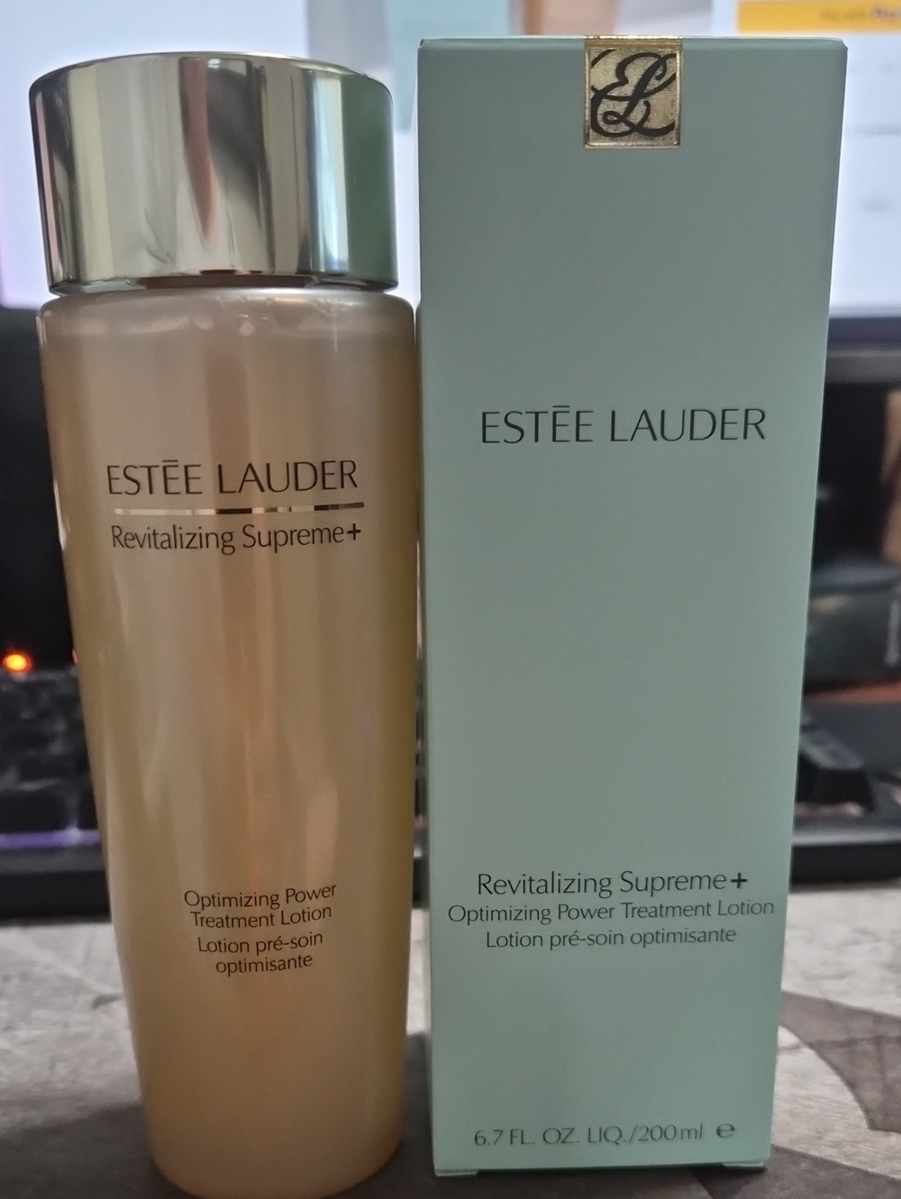 Estée Lauder Revitalizing Supreme+ Treatment Lotion — Beige & Gold Accents.6.7oz
